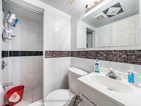 Photo 35 at 17 Mourning Dove Crescent, Malvern, Toronto