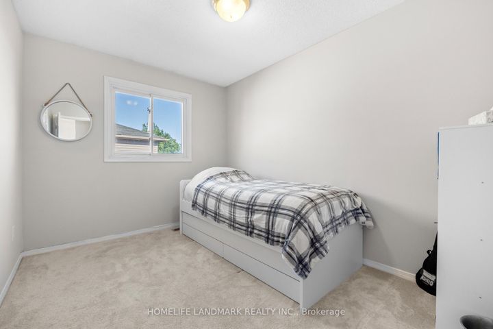 Photo 12 at 1544 Kirkrow Crescent, East Credit, Mississauga