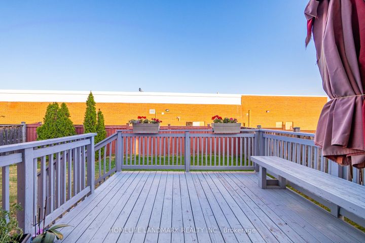 Photo 25 at 1544 Kirkrow Crescent, East Credit, Mississauga