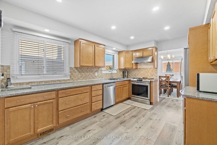 Photo 39 at 1544 Kirkrow Crescent, East Credit, Mississauga