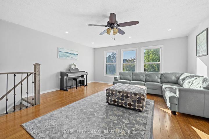 Photo 45 at 1544 Kirkrow Crescent, East Credit, Mississauga