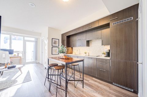 Photo 10 at 2019 - 5 Sheppard Avenue E, Willowdale East, Toronto
