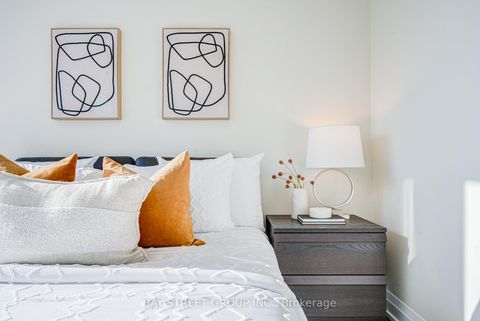 Photo 29 at 2019 - 5 Sheppard Avenue E, Willowdale East, Toronto
