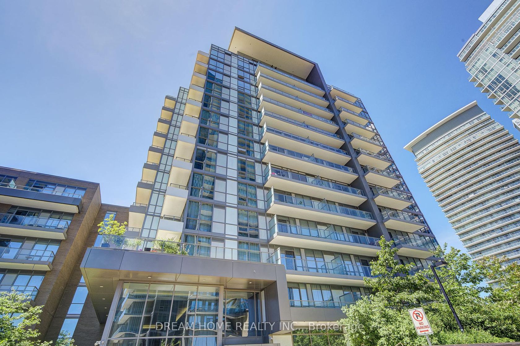 708 - 52 Forest Manor Road, Henry Farm, Toronto 