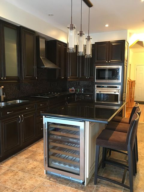 Photo 8 at 21 Aikenhead Avenue, Westbrook, Richmond Hill