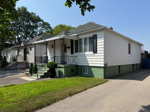 Photo 2 at 8 Culnan Avenue, City Centre West, Toronto