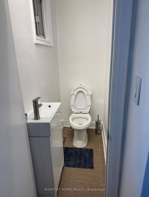 Photo 22 at 8 Culnan Avenue, City Centre West, Toronto