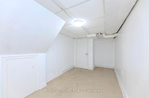 Photo 28 at 8 Culnan Avenue, City Centre West, Toronto