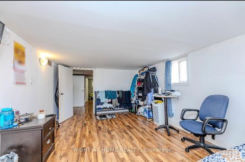 Photo 34 at 8 Culnan Avenue, City Centre West, Toronto