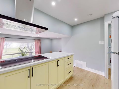 Photo 24 at 24 Kewbeach Avenue, The Beaches, Toronto