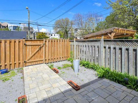 Photo 34 at 24 Kewbeach Avenue, The Beaches, Toronto