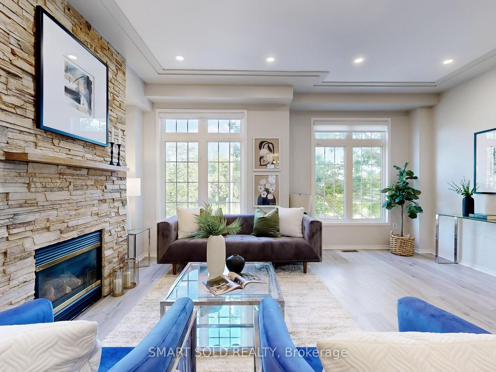 15 - 10 Post Oak Drive, Jefferson, Richmond Hill 