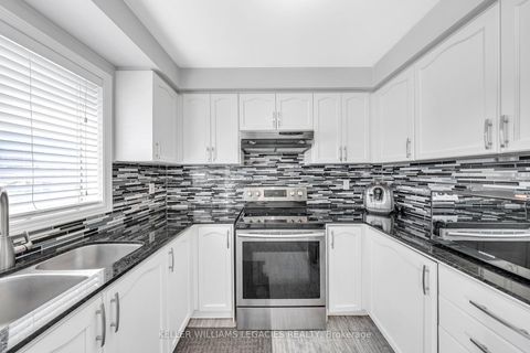 Photo 16 at 11 Neuchatel Avenue, Vellore Village, Vaughan