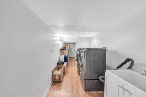 Photo 34 at 11 Neuchatel Avenue, Vellore Village, Vaughan