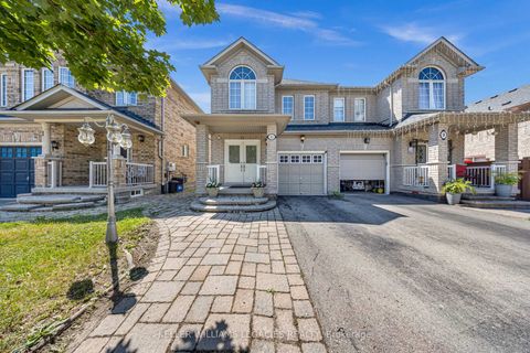 Photo 43 at 11 Neuchatel Avenue, Vellore Village, Vaughan