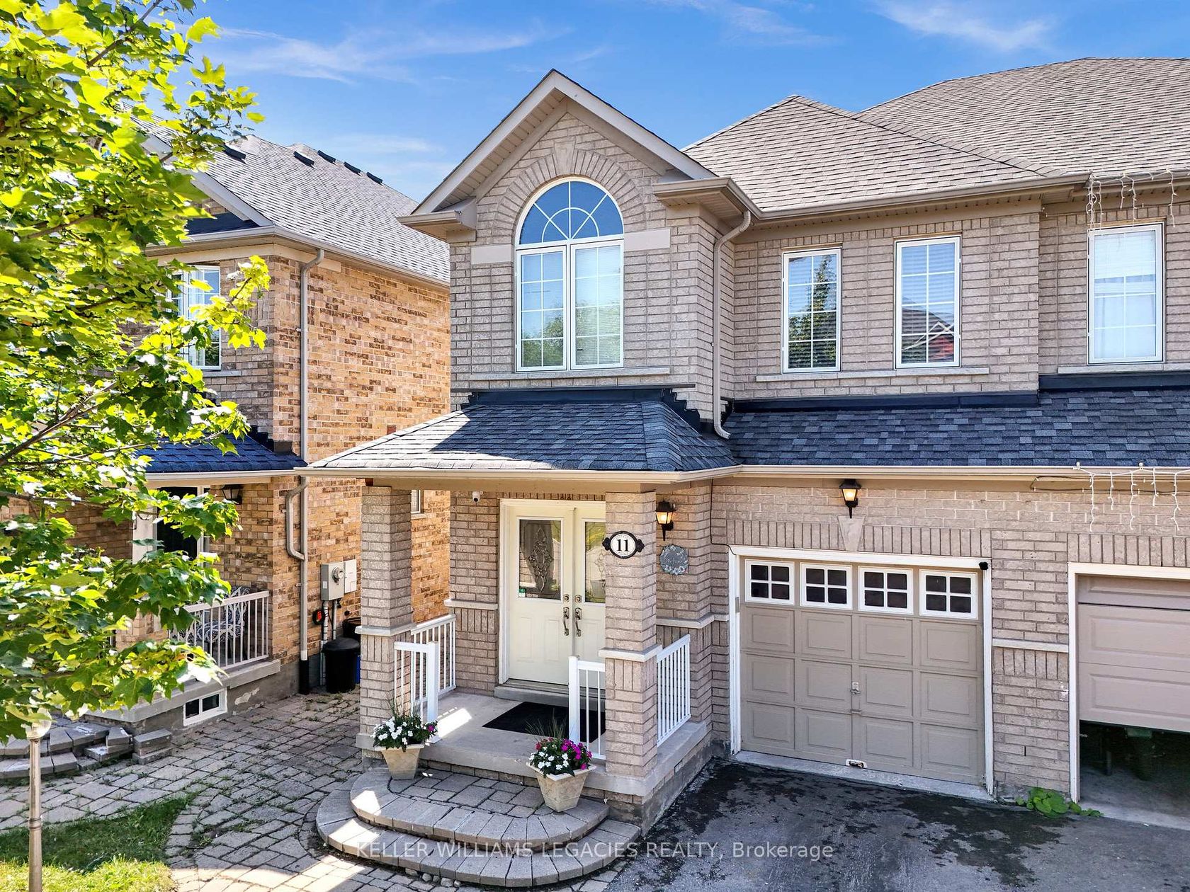 11 Neuchatel Avenue, Vellore Village, Vaughan 