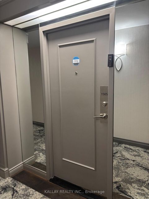 Photo 2 at 1505 - 7300 Yonge Street, Yorkhill, Vaughan