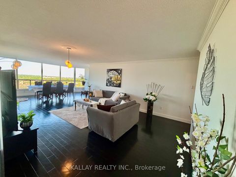 Photo 5 at 1505 - 7300 Yonge Street, Yorkhill, Vaughan