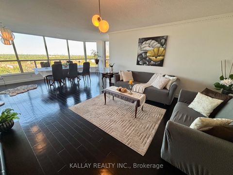 Photo 6 at 1505 - 7300 Yonge Street, Yorkhill, Vaughan