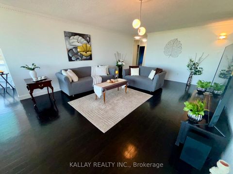 Photo 10 at 1505 - 7300 Yonge Street, Yorkhill, Vaughan