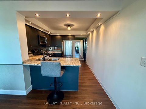 Photo 19 at 1505 - 7300 Yonge Street, Yorkhill, Vaughan