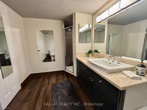 Photo 26 at 1505 - 7300 Yonge Street, Yorkhill, Vaughan
