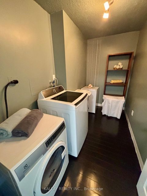 Photo 34 at 1505 - 7300 Yonge Street, Yorkhill, Vaughan