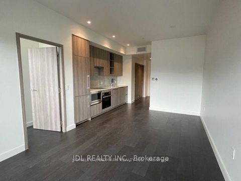 Photo 15 at 1910 - 95 McMahon Drive, Bayview Village, Toronto