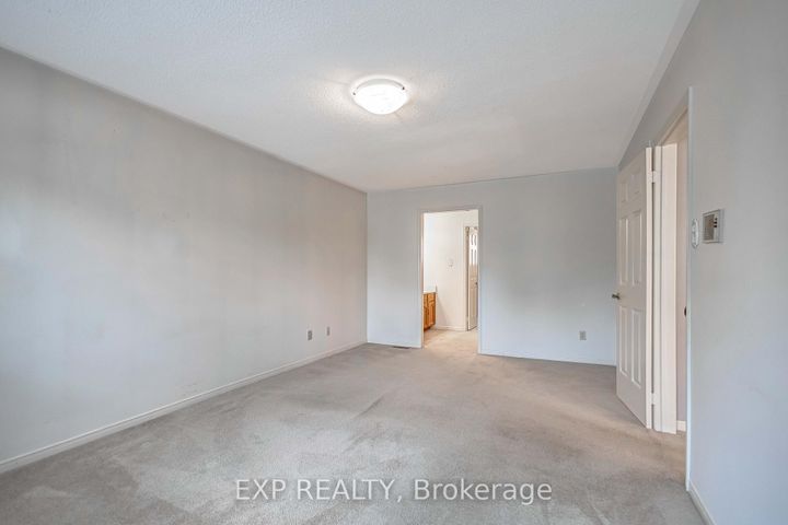 Photo 21 at 2138 The Chase, Central Erin Mills, Mississauga