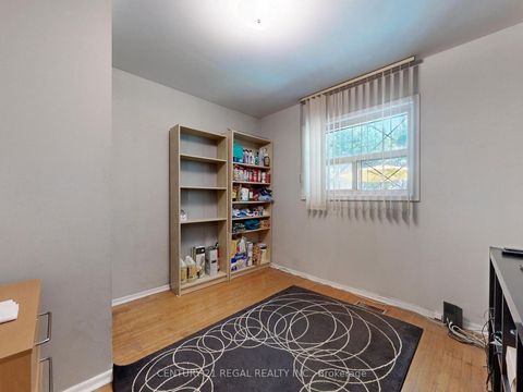 Photo 33 at 94 Billington Crescent, Donalda, Toronto