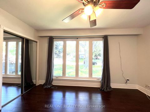 Photo 15 at 462 Willis Drive, WO West, Oakville