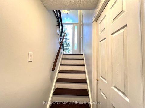 Photo 25 at 462 Willis Drive, WO West, Oakville