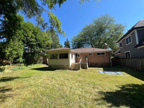 Photo 39 at 462 Willis Drive, WO West, Oakville