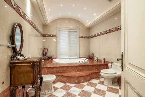 Photo 15 at 121 Flatbush Avenue, East Woodbridge, Vaughan