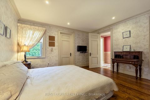 Photo 23 at 121 Flatbush Avenue, East Woodbridge, Vaughan