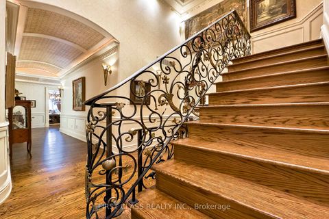 Photo 27 at 121 Flatbush Avenue, East Woodbridge, Vaughan