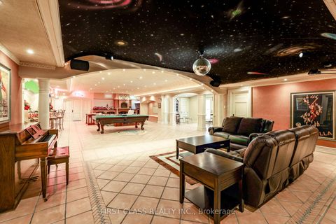 Photo 36 at 121 Flatbush Avenue, East Woodbridge, Vaughan
