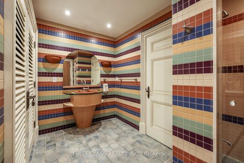 Photo 39 at 121 Flatbush Avenue, East Woodbridge, Vaughan