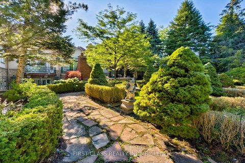 Photo 47 at 121 Flatbush Avenue, East Woodbridge, Vaughan