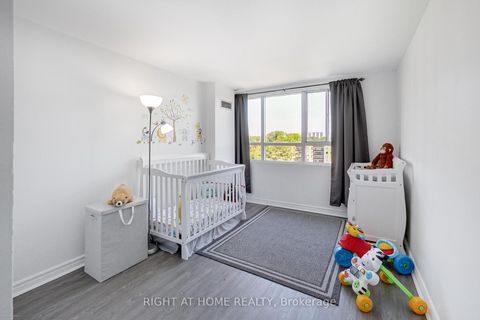 Photo 18 at 1109 - 4 Park Vista, Parkview, Toronto