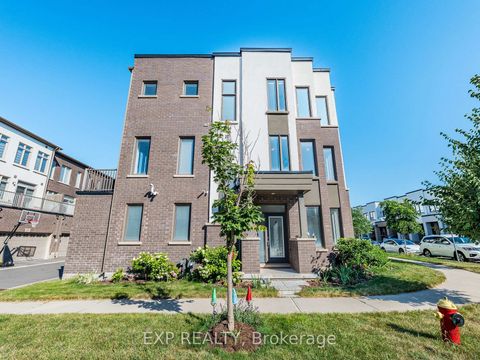 Photo 3 at 3128 Mintwood Circle, GO Glenorchy, Oakville