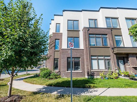 Photo 6 at 3128 Mintwood Circle, GO Glenorchy, Oakville