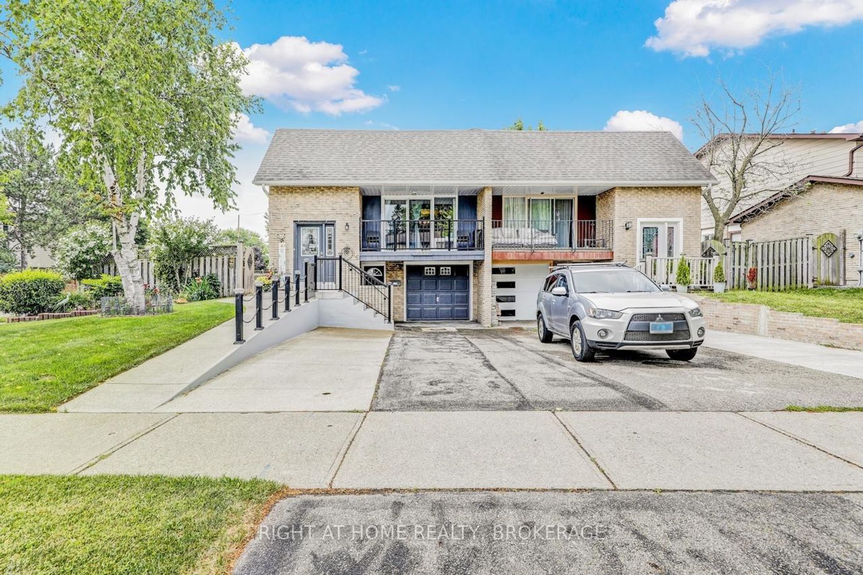 7327 Joliette Crescent, Meadowvale, Mississauga 