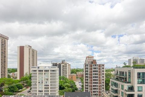 Photo 7 at 806 - 101 Erskine Avenue, Mount Pleasant West, Toronto