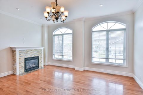 Photo 10 at 16 GRAY Lane, South Shore, Barrie