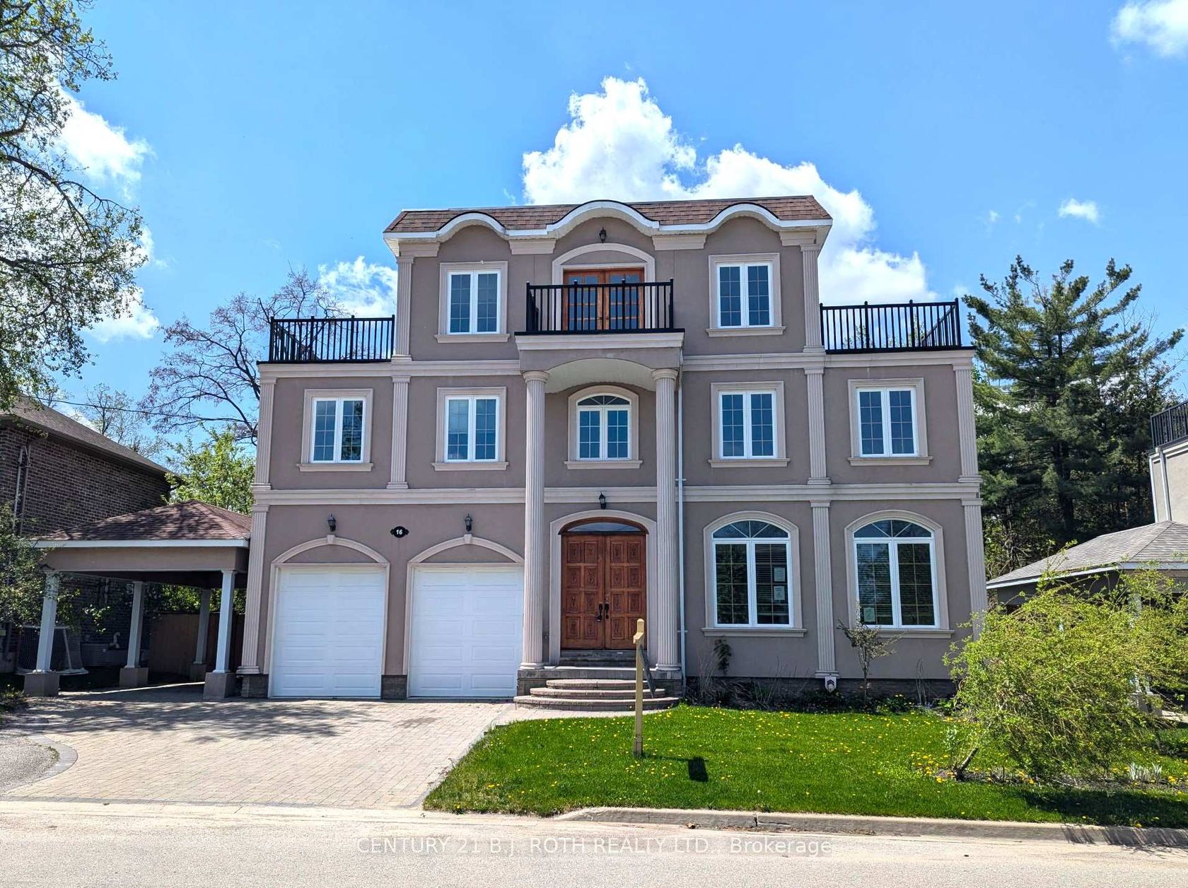 16 GRAY Lane, South Shore, Barrie photo number 2 16 GRAY Lane, South Shore, Barrie photo number 2