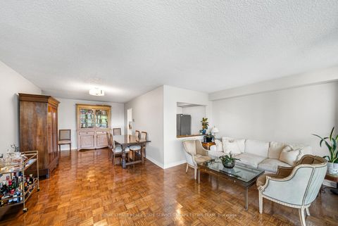 Photo 11 at 501 - 40 Baif Boulevard, North Richvale, Richmond Hill