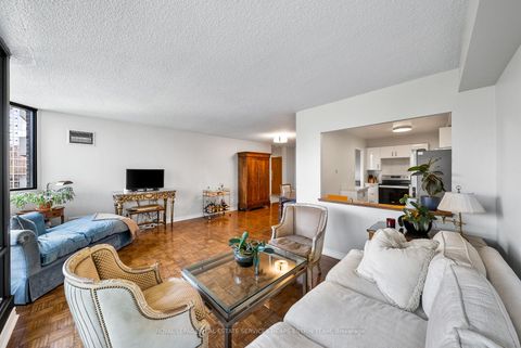 Photo 12 at 501 - 40 Baif Boulevard, North Richvale, Richmond Hill