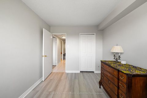 Photo 21 at 501 - 40 Baif Boulevard, North Richvale, Richmond Hill