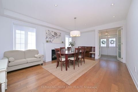 Photo 11 at 25 Card Lumber Crescent, Kleinburg, Vaughan